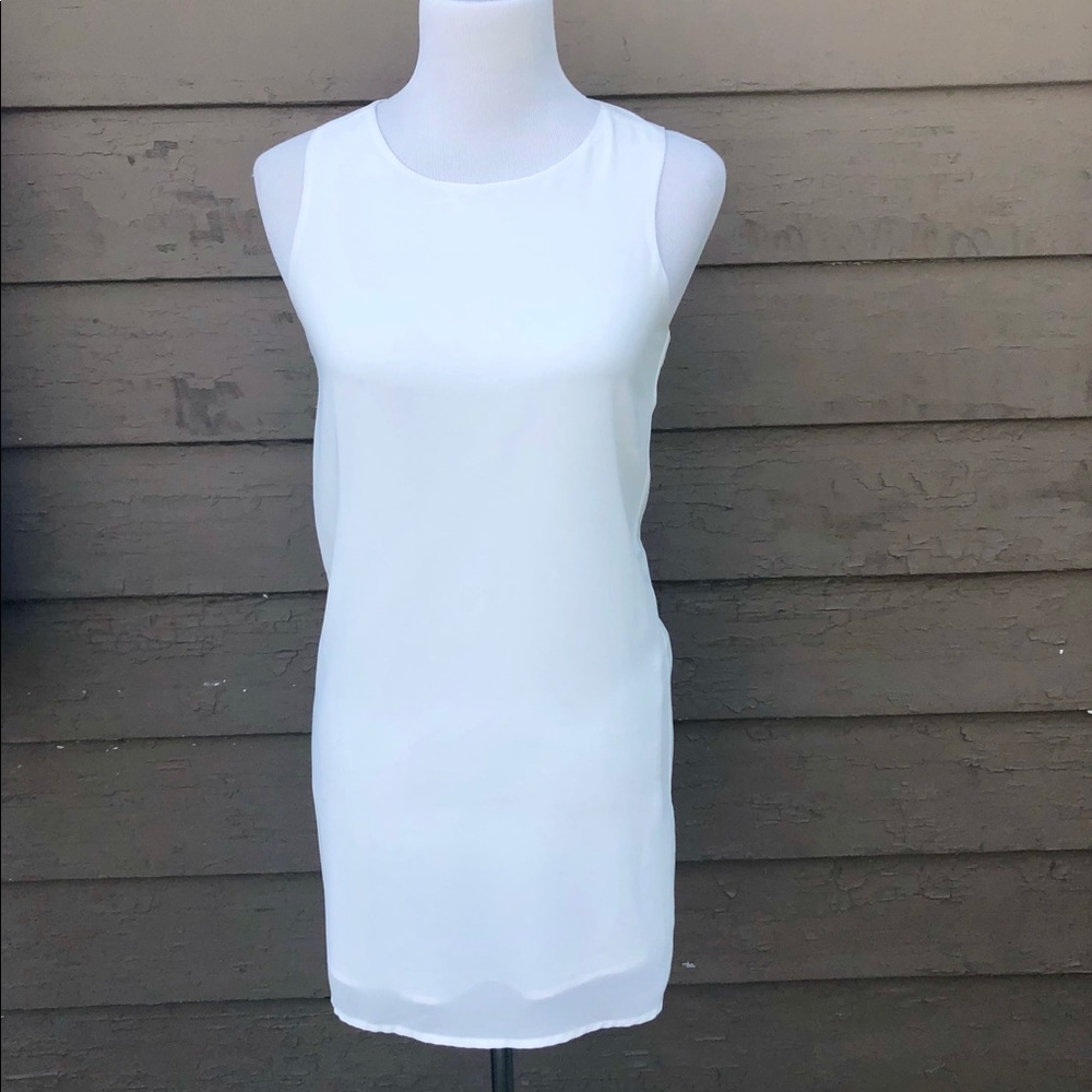 ☀️☀️☀️ 4/$20 Norah white sheath dress!